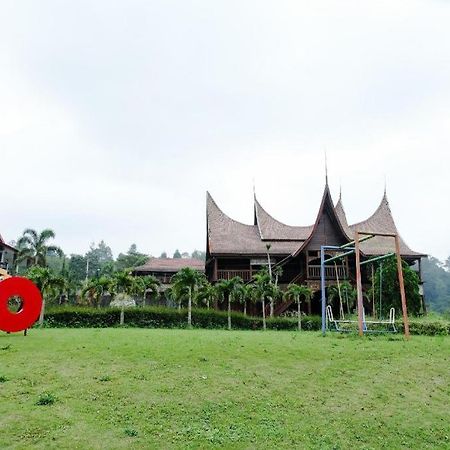 Capital O 892 Grand Pujon View Hotel And Resort Batu  Luaran gambar