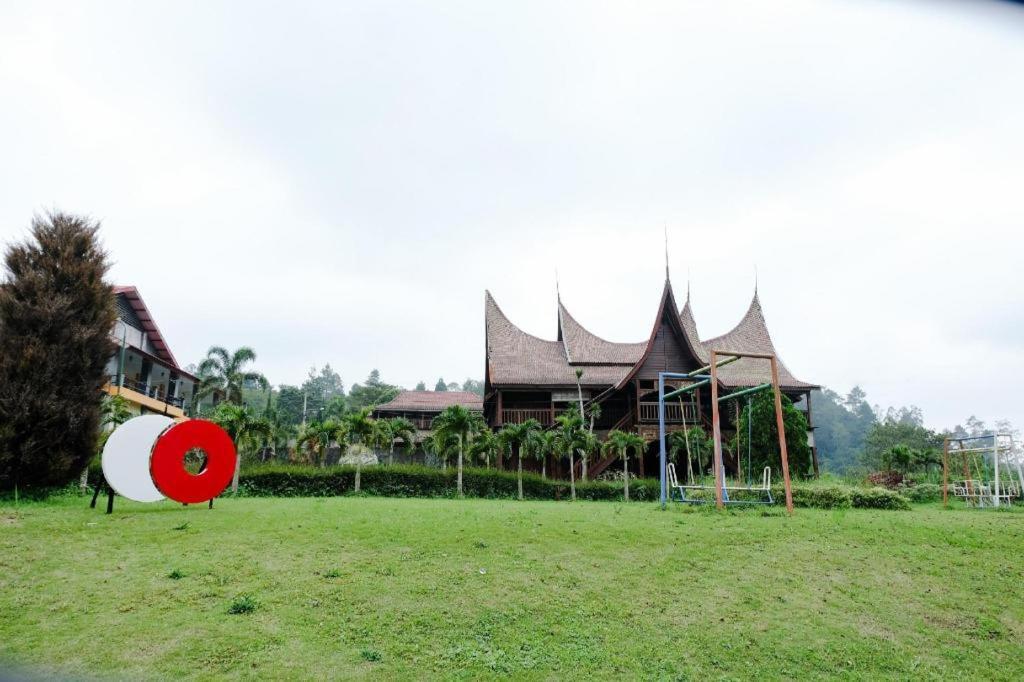 Capital O 892 Grand Pujon View Hotel And Resort Batu  Luaran gambar