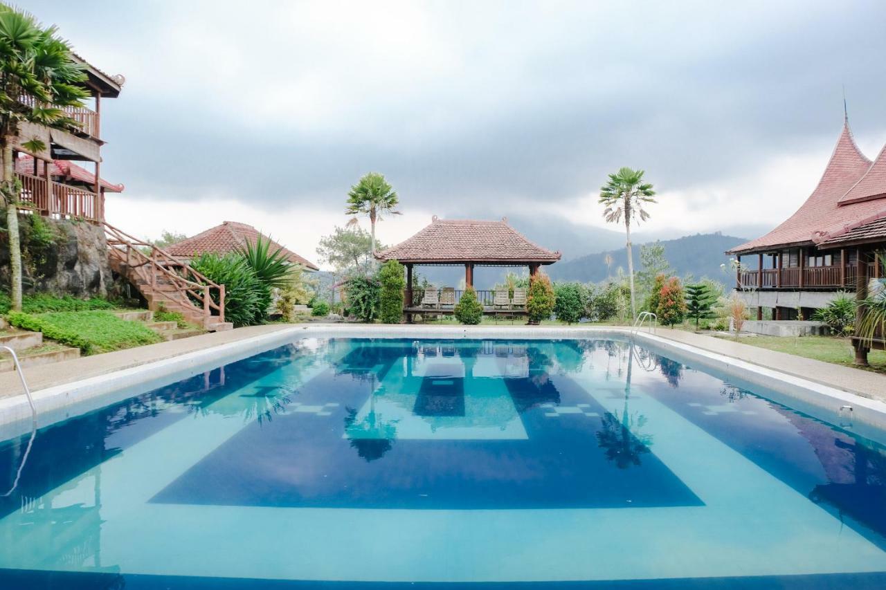 Capital O 892 Grand Pujon View Hotel And Resort Batu  Luaran gambar
